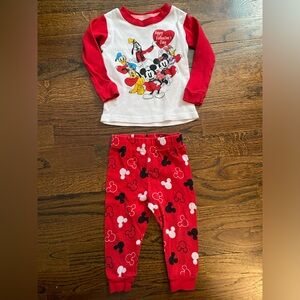 vintage look Mickey and friends baby toddler 18m Valentine’s Day pajama set 2pc